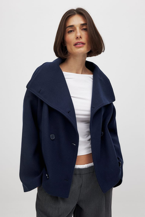 Schicker zweireihiger Cenro Kurzmantel für Damen in modernen Farben