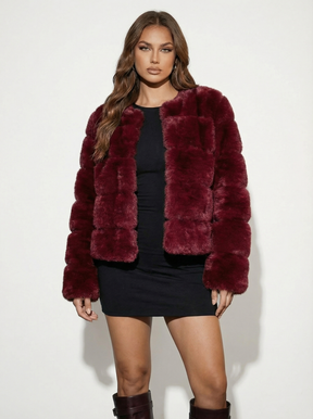 Aléor Beverly Pelzjacke Luxuriöse kuschelige Damenjacke für kalte Winter Tage